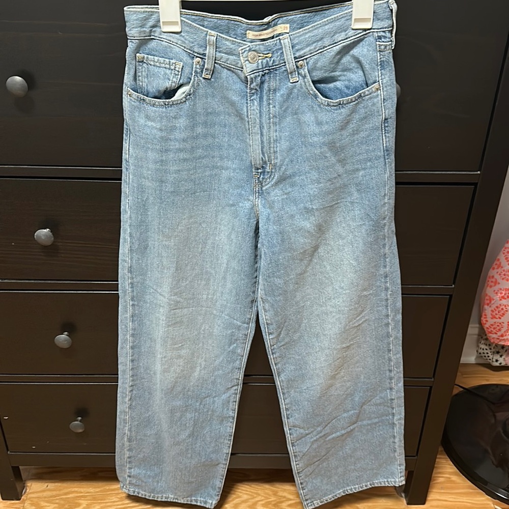 LEVI high waisted straight jeans